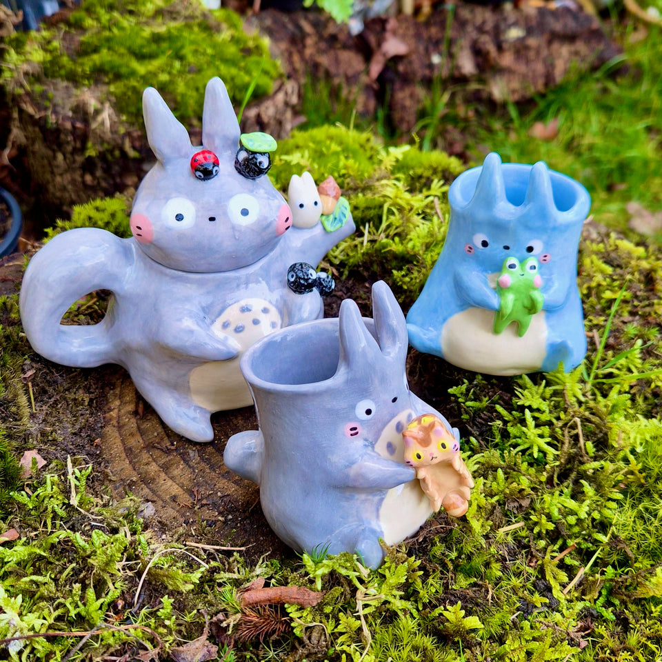 Totoro Tea pot and mugs
