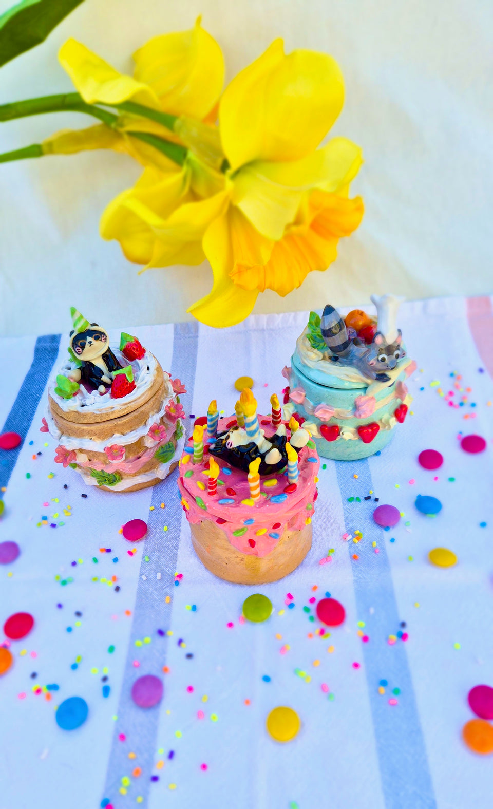 Cake trinket box