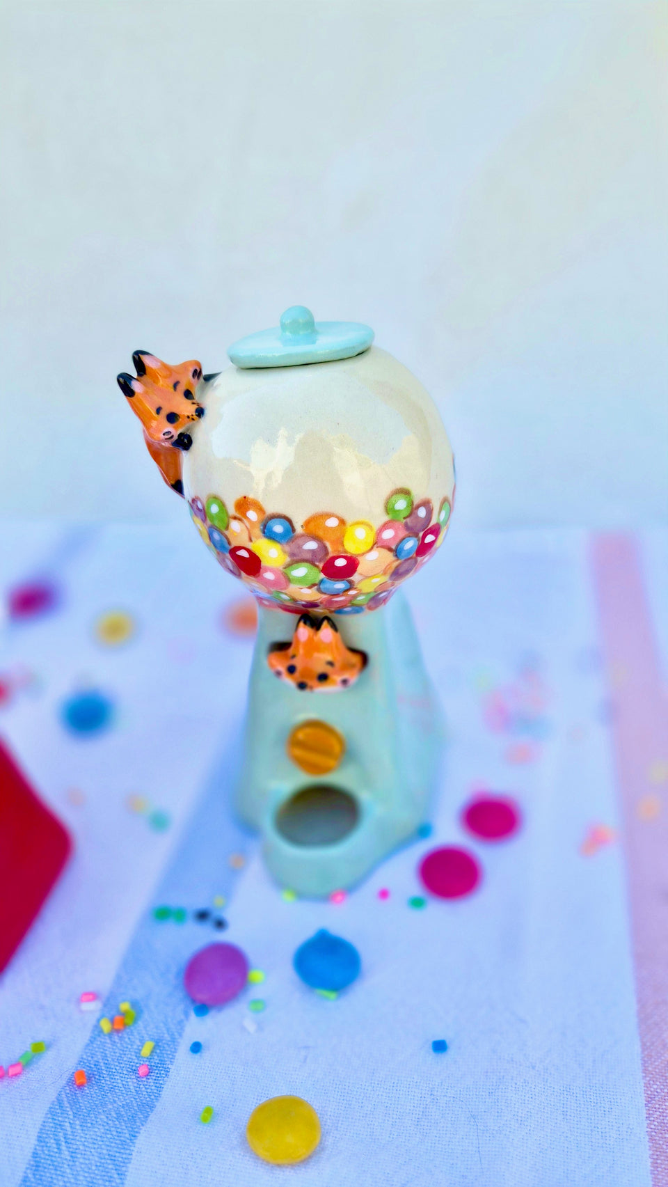 Gumball machine