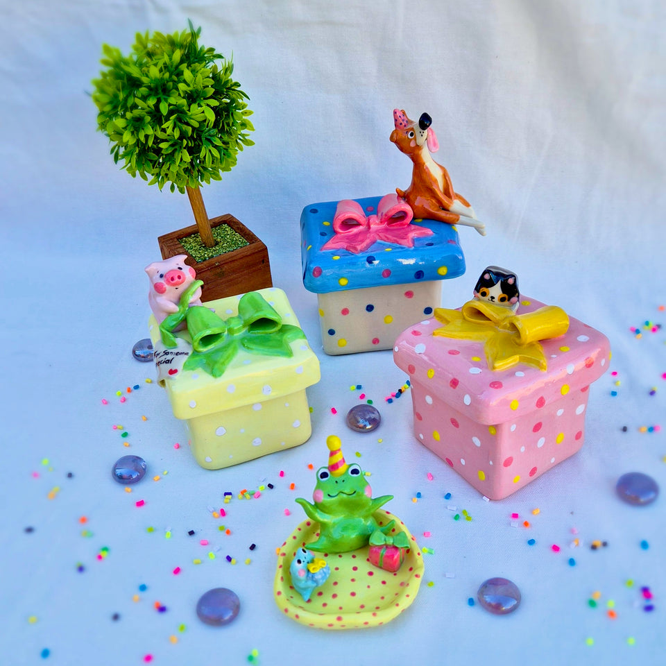 Birthday trinket box