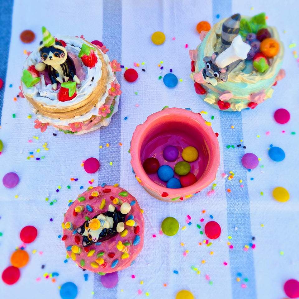 Cake trinket box